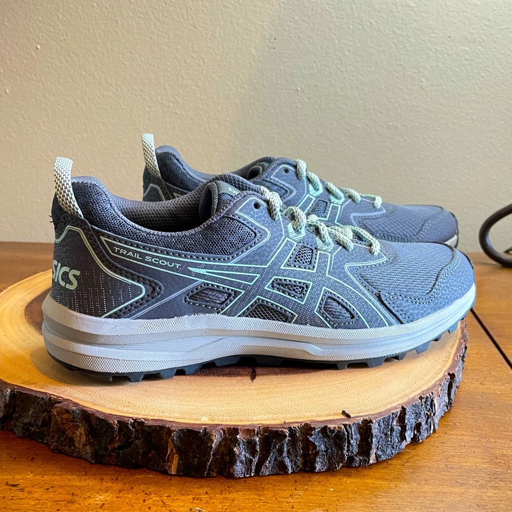 NEW ASICS gray mint green athletic shoes 6 TRAIL SCOUT unisex women men boy girl